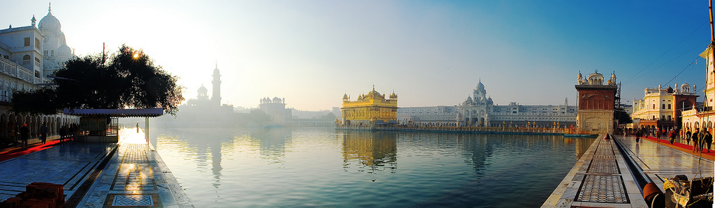 Golden_temple_pano